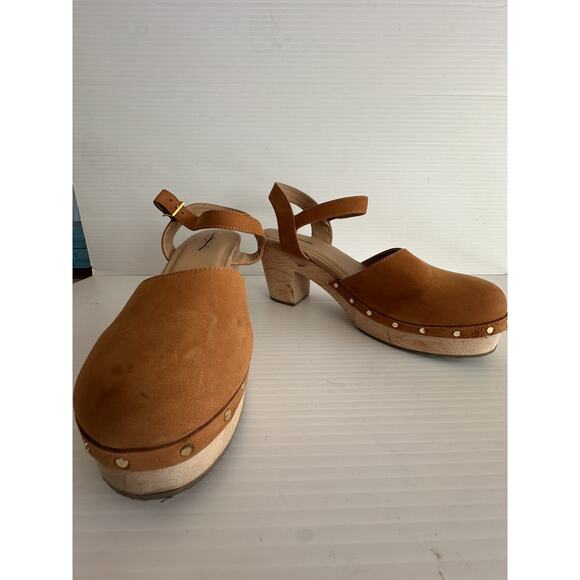 LOFT Tan Beige Leather Wood Heel Platform Ankle Strap Clogs 8 M - Picture 1 of 8